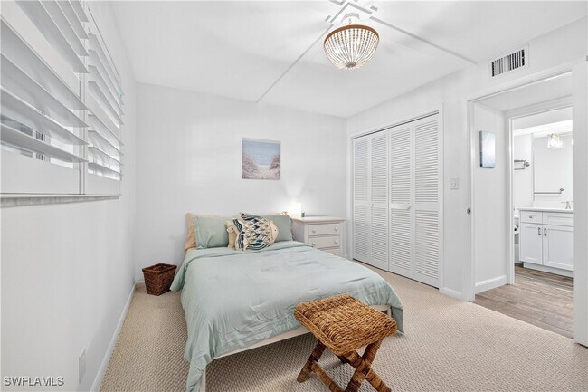 Building Photo - 3930 Belair Ln