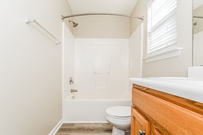 Building Photo - 601 Prickly Pear Dr