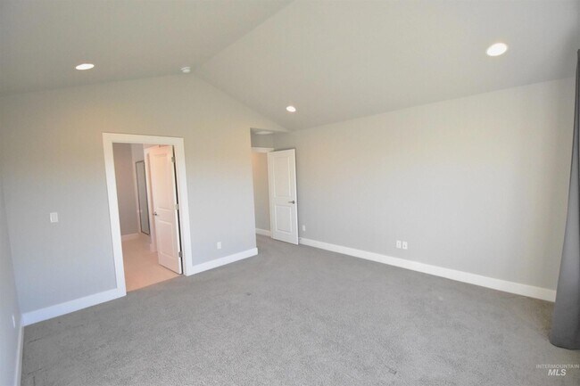 Building Photo - 3241 W Ladle Rapids St