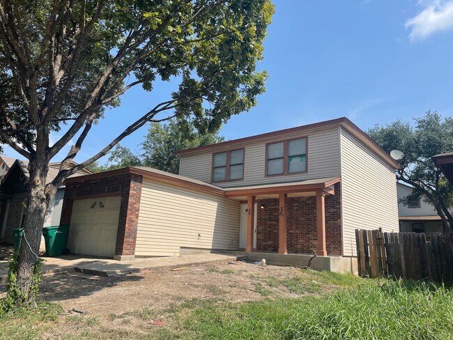 Primary Photo - 802 Meadow Dale