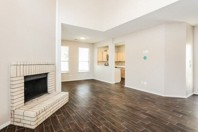 Building Photo - 1130 Colbert Ln