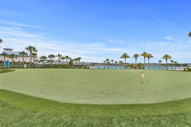 Building Photo - 3 Bedroom, 2.5 Bath Townhome in BEACHWALK ...