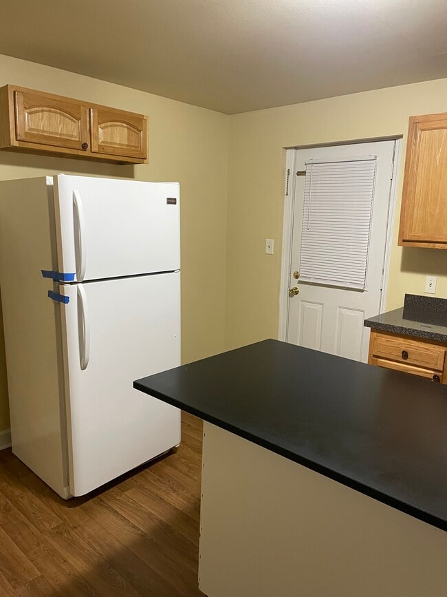 Building Photo - 610 Spruce St