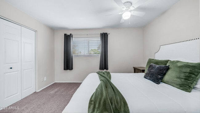 Building Photo - 2615 Hayden Rd