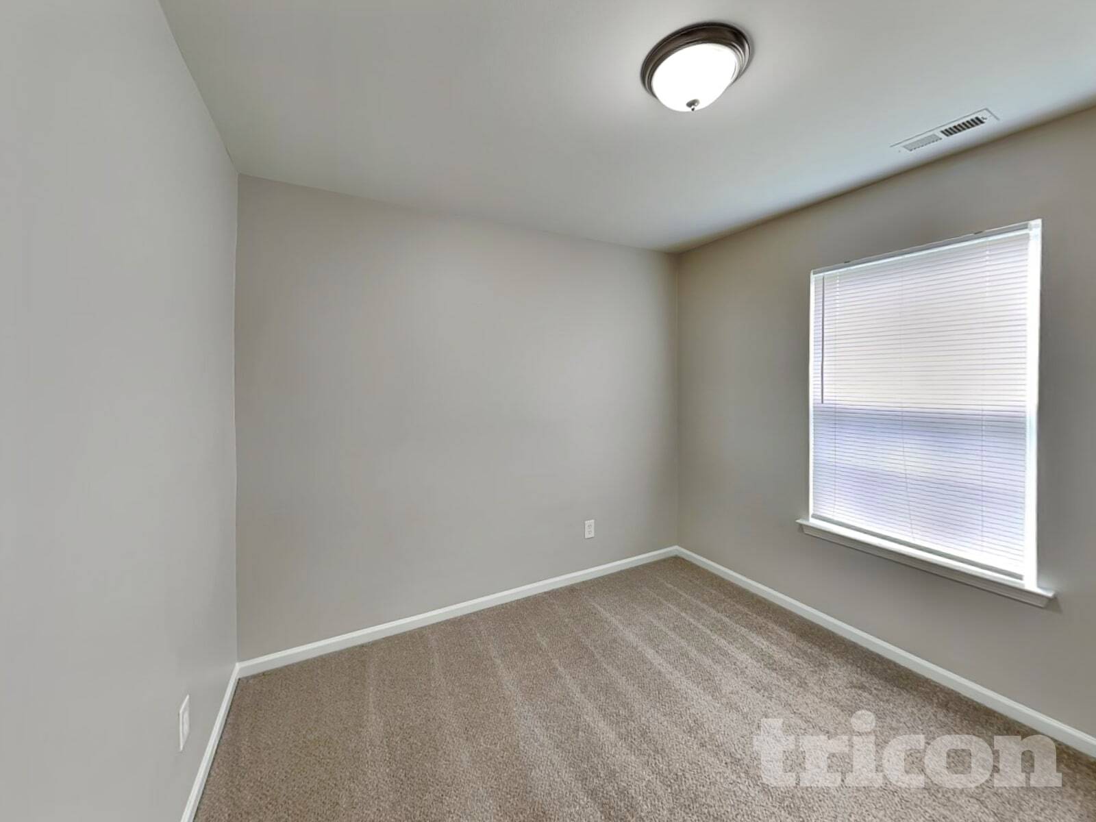 Building Photo - 106 Newport Dr