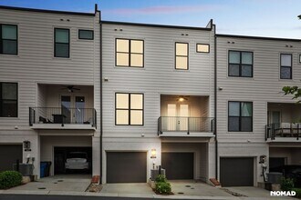 Building Photo - Stunning 4BR Townhome in Alpharetta