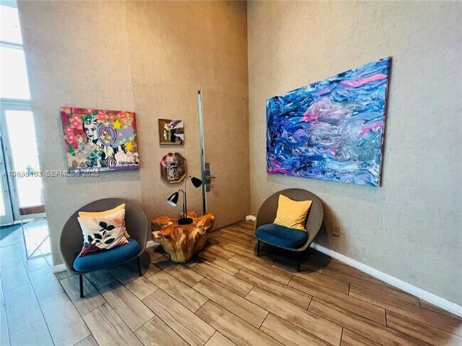 Building Photo - 4111 S Ocean Dr