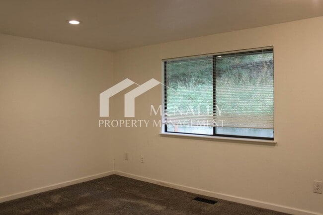 Building Photo - 5304-5304 96th Ave Ct NW
