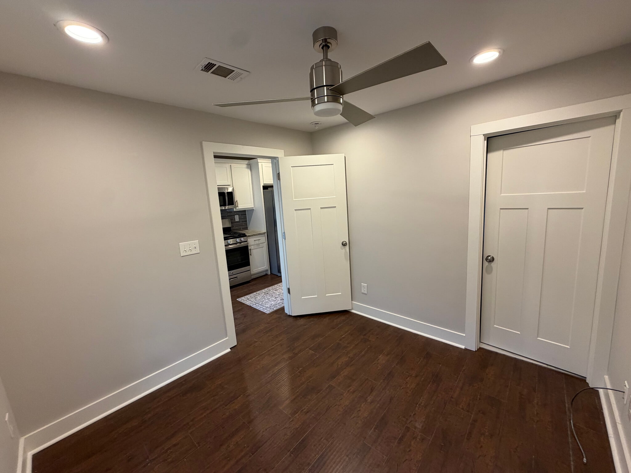 Building Photo - Room in Single Family Home on Parsons St SW