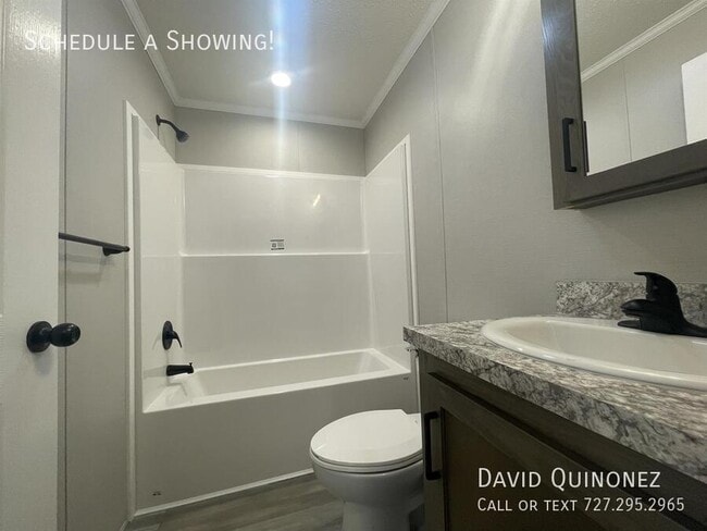 Building Photo - 701 Mill St