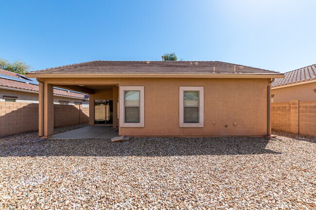 Building Photo - 17762 W Rimrock St