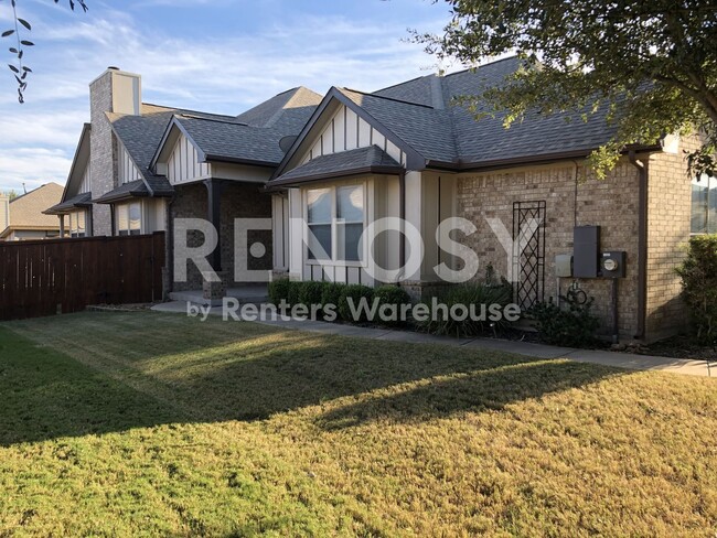 Building Photo - 19421 Brent Knoll Dr