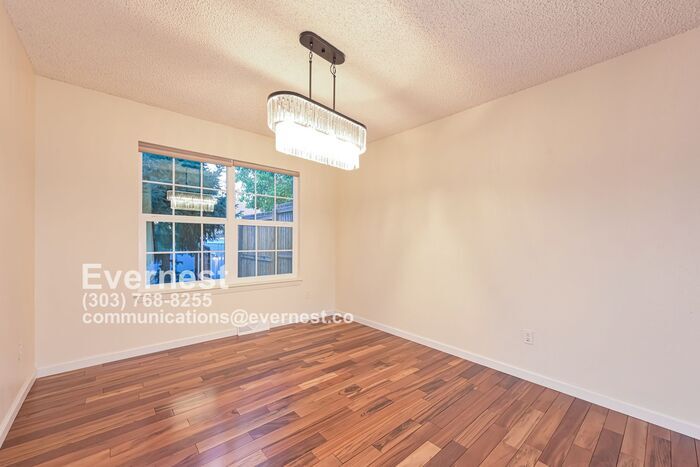 Building Photo - 2528 E Geddes Pl