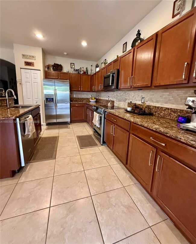 Building Photo - 11922 SW 154th Path