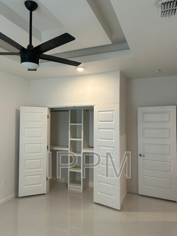 Building Photo - 7413 Hana Dr