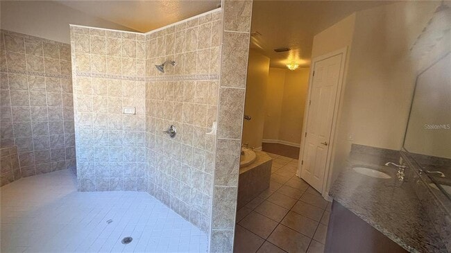 Building Photo - 10547 Martinique Isle Dr