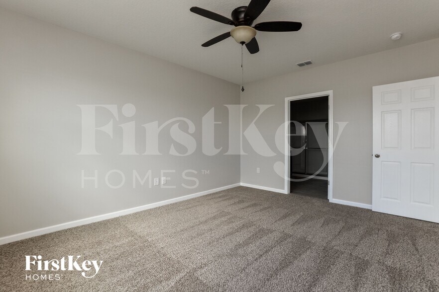 Building Photo - 3738 Loggerhead Ln