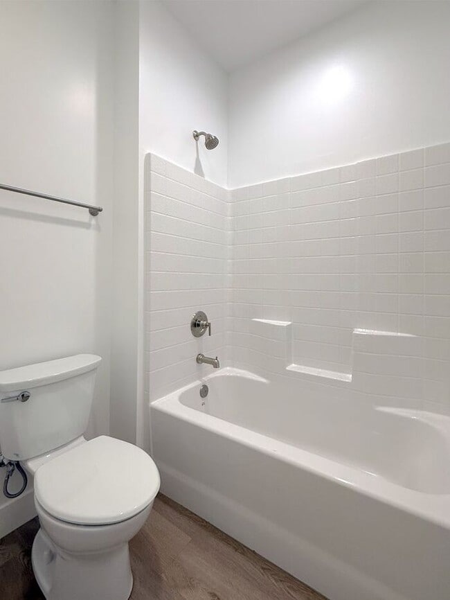 Building Photo - Brand New 3 bed, 2.5 Bath 1 car garage Townhome