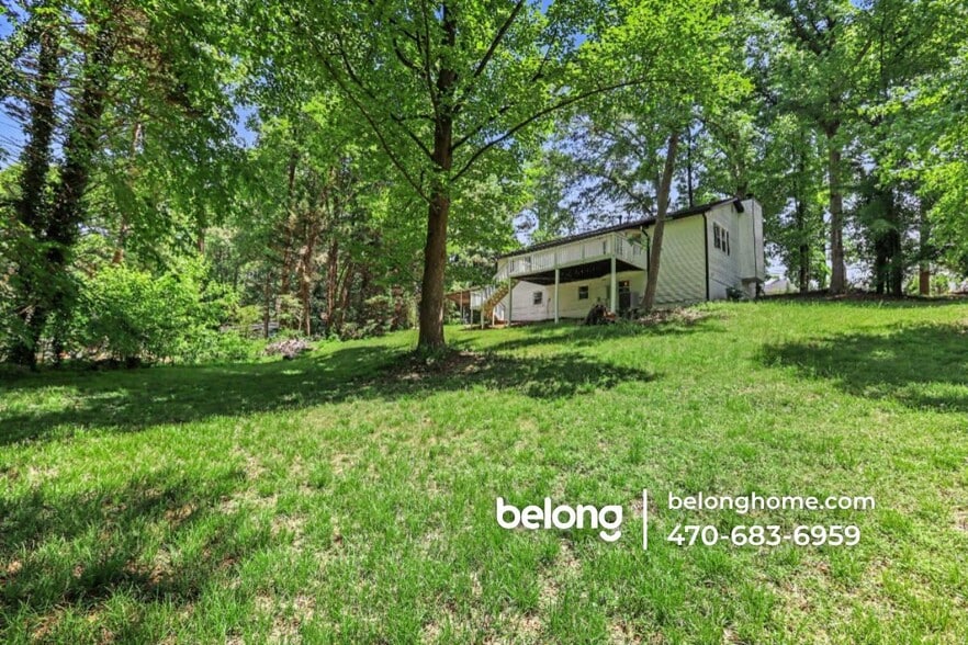 Building Photo - 609 Hickory Rd