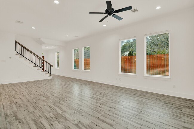 Building Photo - 6635 T C Jester Blvd