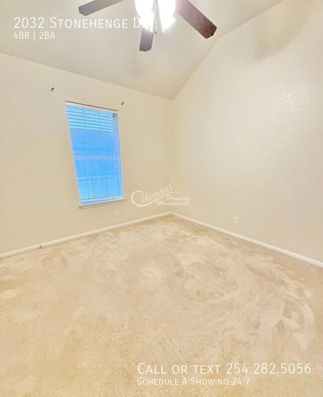 Building Photo - 2032 Stonehenge Dr