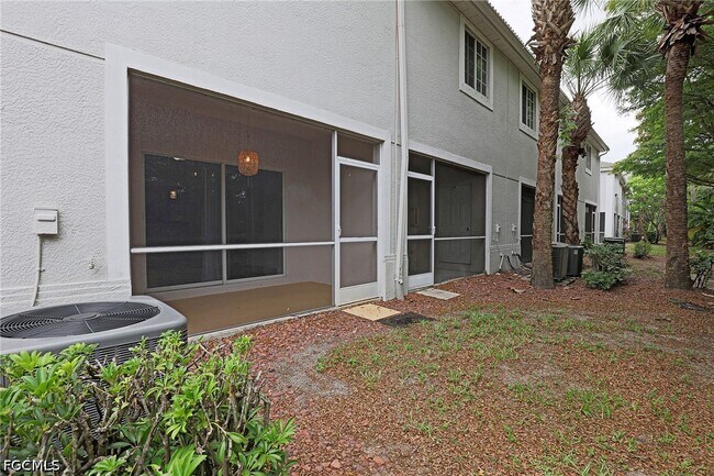 Building Photo - 8291 Pacific Beach Dr