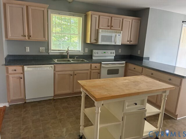 Building Photo - 7842 Winding Ash Ct