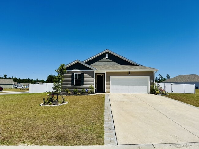 Building Photo - 1805 Castlebay Dr