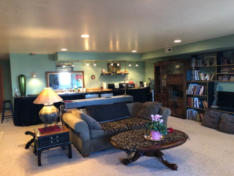 Building Photo - 150 Claffey Dr