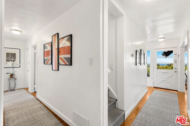 Building Photo - 16655 Marquez Terrace