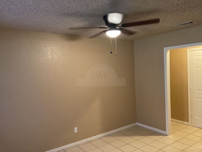 Building Photo - 1805 Galaxy Dr