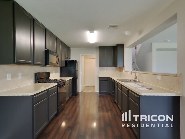 Building Photo - 18418 Westgate Springs Ln