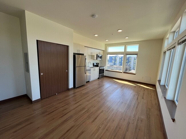 Interior Photo - Midtown Flats