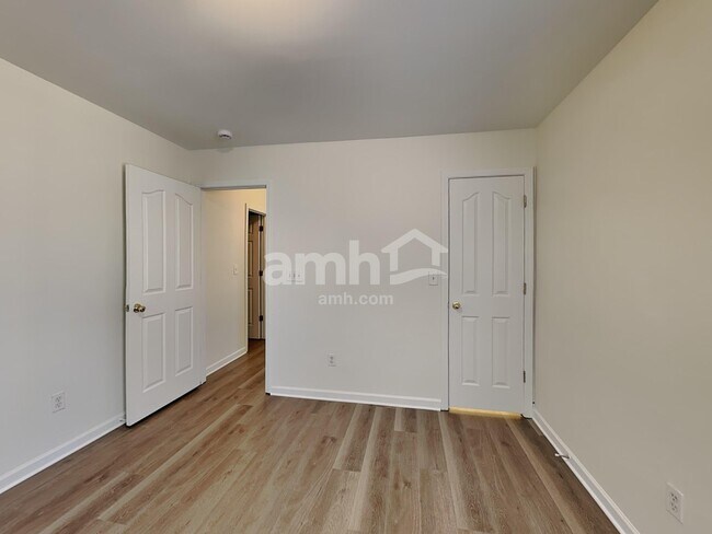 Building Photo - 8120 Nikki Cole Dr