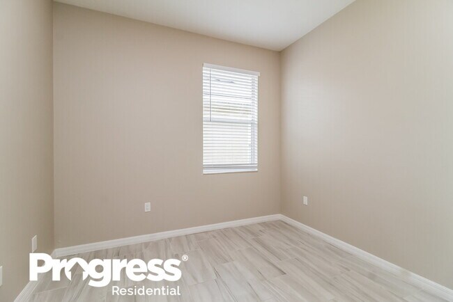 Building Photo - 105 Venetian Bay Cir