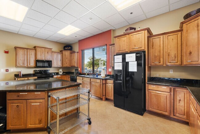 Building Photo - 4505 N Dryden