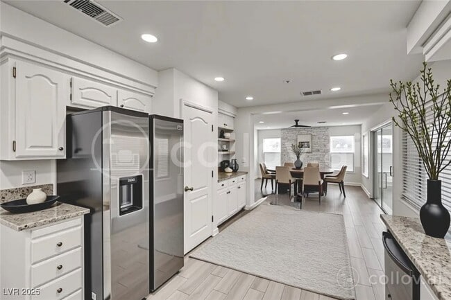 Building Photo - 1601 Vespertina Ct