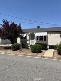 Building Photo - 36 Parkwood Dr