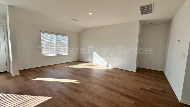 Building Photo - 16201 Harvester