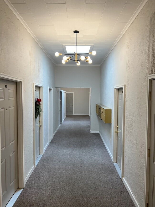 Building Photo - Arcade Building