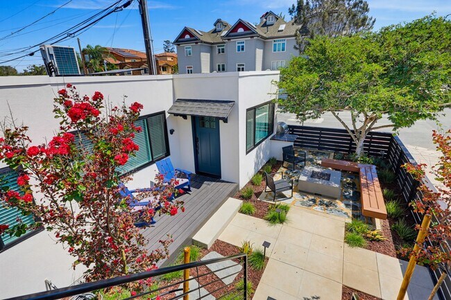 Building Photo - 426-426 Arbor Dr