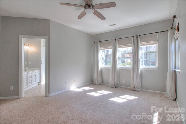 Building Photo - 8414 Bampton Dr