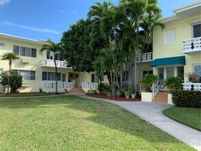 Building Photo - 9281 W Bay Harbor Dr