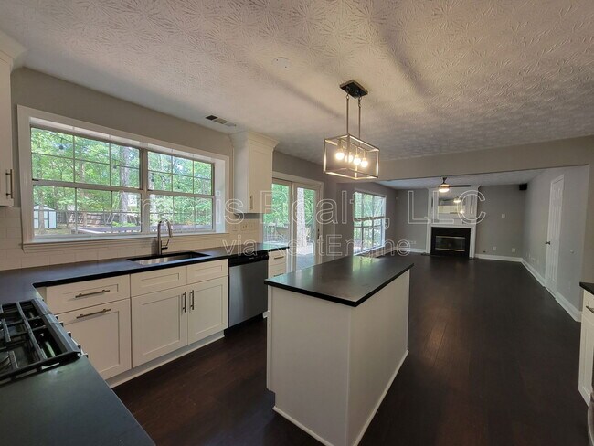 Building Photo - 110 Anclote Ct
