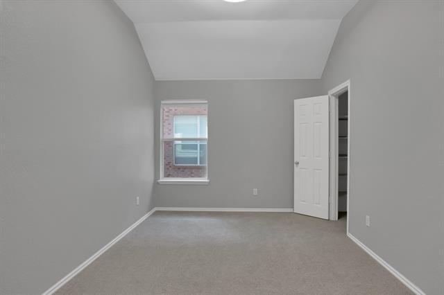 Building Photo - 9409 Stonewood Dr