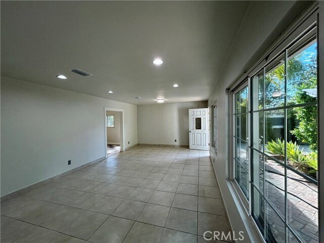 Building Photo - 3132 Estado St