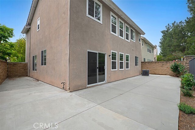 Building Photo - 4850 Peterson St