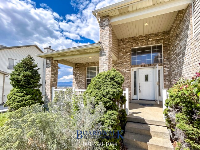 Building Photo - 833 Molasses Mill Dr
