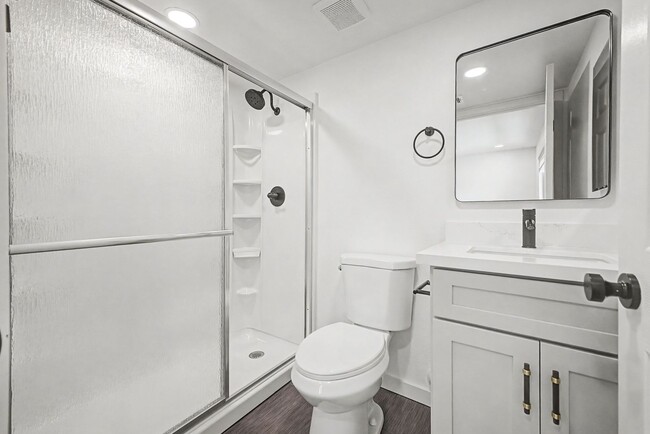 Building Photo - Fully Remodeled South Tempe 3BR Townhome w/ Private Yard, W/D & Parking