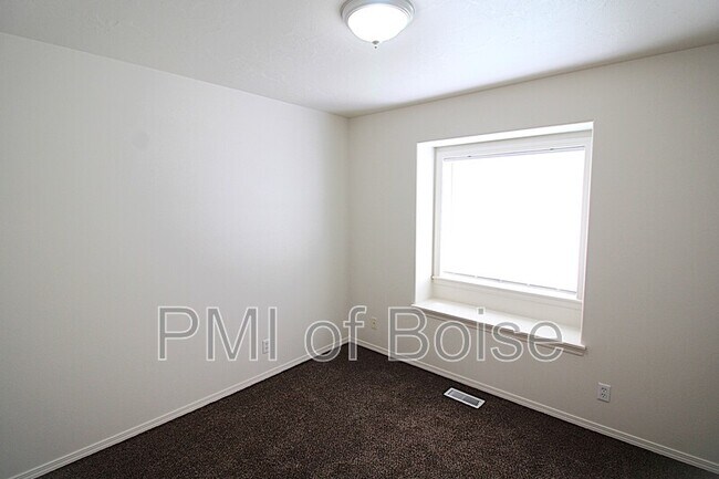 Building Photo - 9066 W Cannel Island St